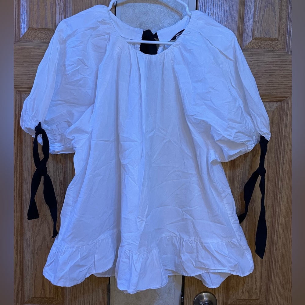 XS White Zara Flare Blouse. Black strings. Like New.